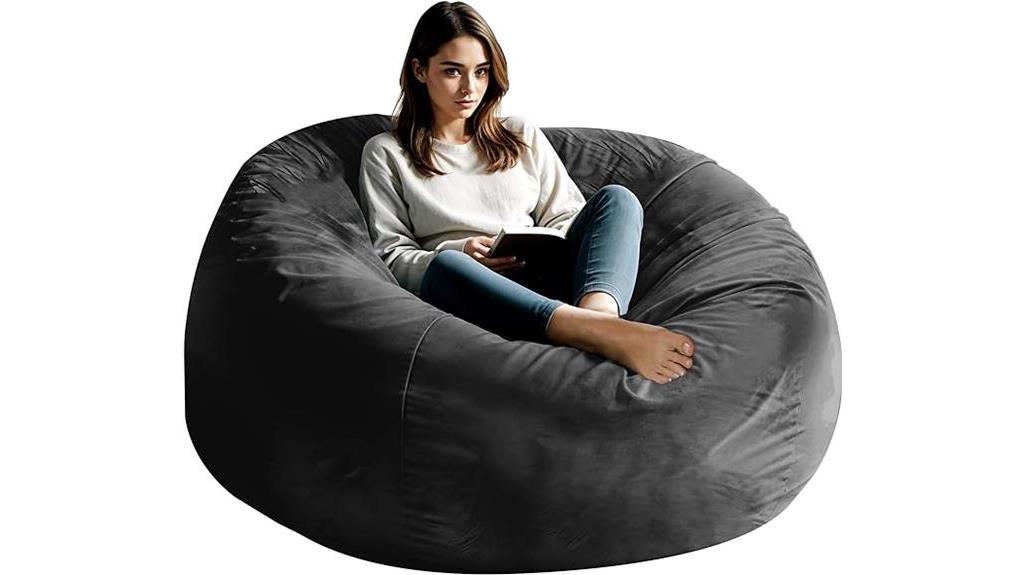 comfortable and spacious beanbag